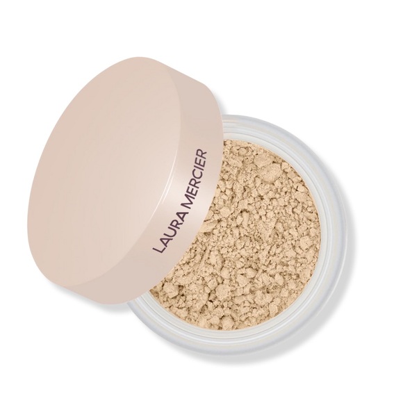 Translucent Powder - Picture 2 of 5